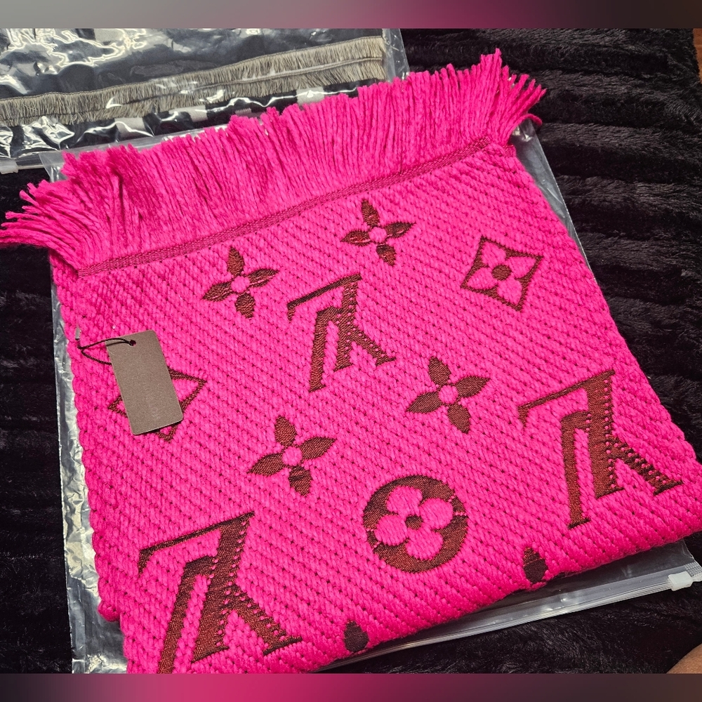 Pink Designer Knit Scarf